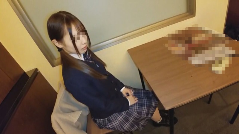 【個撮】県立普通科①無垢な色白少女。快楽を教え込まれた少女が初めて男性を受け入れる